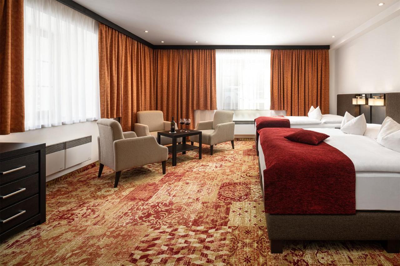 Hotel Singer Ludvíkov Екстериор снимка