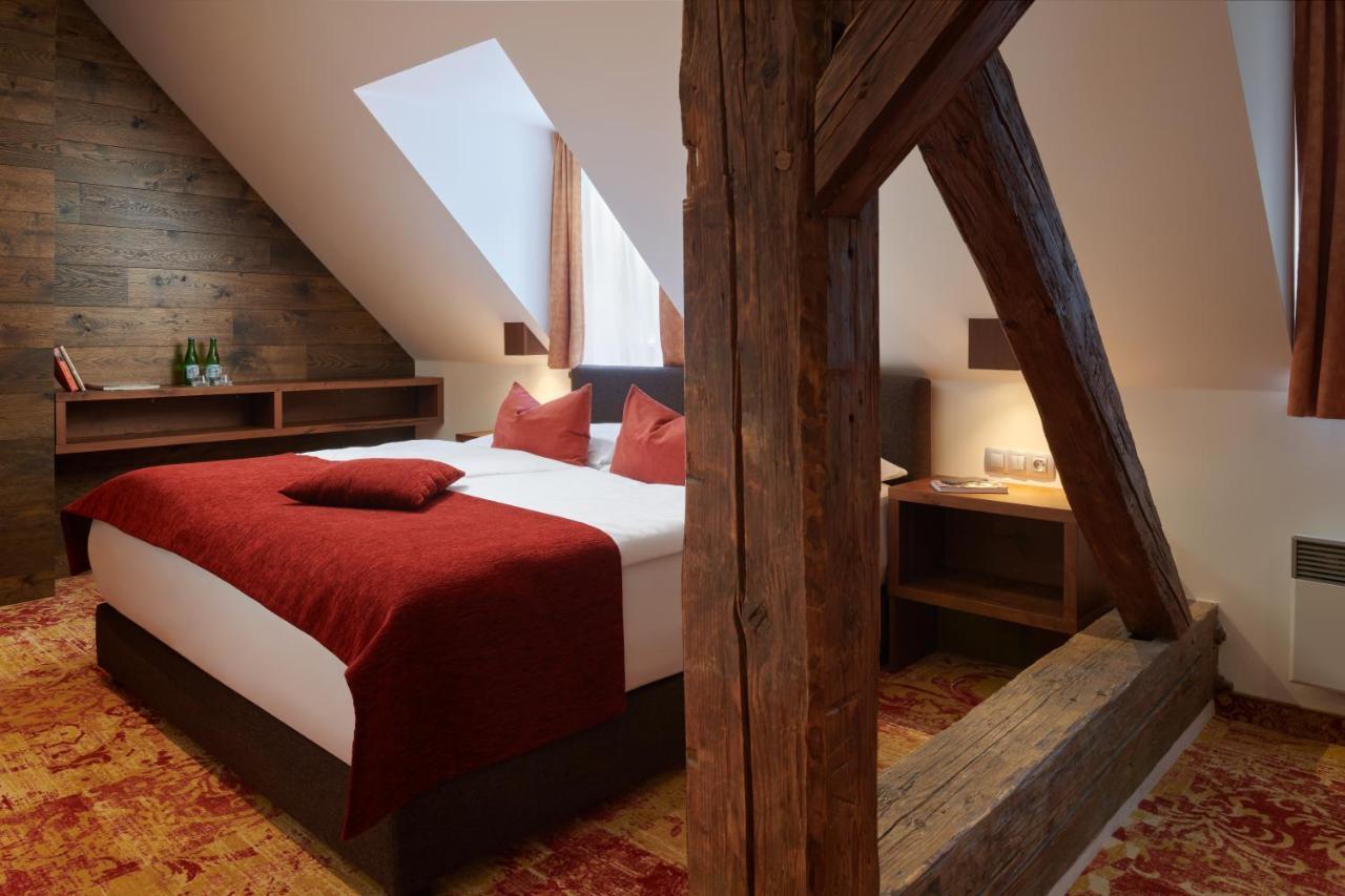 Hotel Singer Ludvíkov Екстериор снимка
