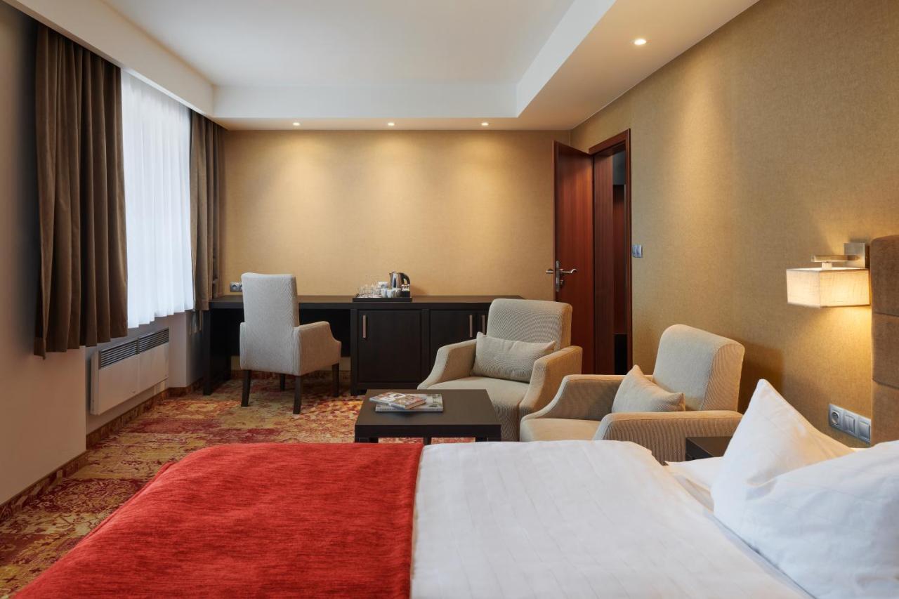 Hotel Singer Ludvíkov Екстериор снимка
